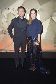 Bal Nocy Letniej. Subiektywnie i złośliwie. Spektakularnie najlepsze i definitywnie najgorsze. 

Karolina Malinowska i Olivier Janiak. Nie mamy pomysłu dlaczego ta atrakcyjna ko...