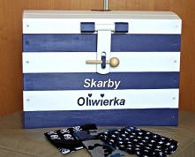 Kufer skrzynia na zabawki w stylu morskim. Ręcznie malowany i ozdabiany.