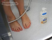 Testujemy ujędrniająco-wygładzający balsam do ciała pod prysznic od Eveline