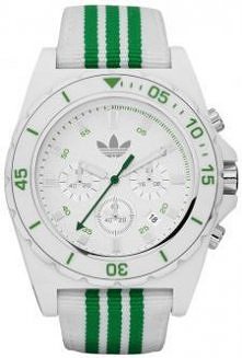 Dwukolorowy zegarek marki Adidas.