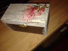 Drewniana skrzyneczka decou...