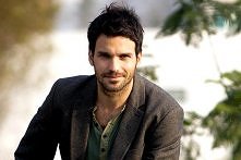 Santiago Cabrera <3