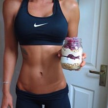 Zapraszam: fenike98.tumblr.com