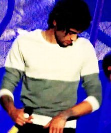 gif :)
Zayn ♡