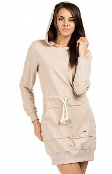 Moe MOE116 sukienka beżowa Sukienka damska o sportowym fasonie
- przód zdobi pojemna kieszeń typu kangurka