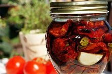 SUSZONE POMIDORY W OLIWIE