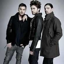 THIRTY SECONDS TO MARS