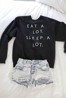 Kliknij w zdjęcie i KUP shock.com.pl BLUZA EAT A LOT SLEEP A LOT
Czarna bluza hipster streetwear crop z napisem z nadrukiem EAT A LOT SLEEP A LOT damska i męska młodzieżowa modn...