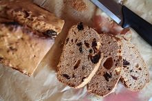 Jesienny chlebek daktylowy