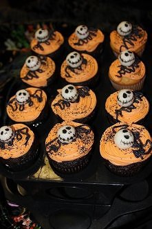 Jack Skellington Cupcakes!