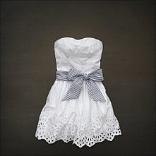 Tyle pięknych kiecek. <3