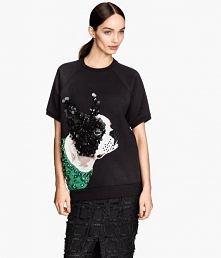 Psia mać! Przegląd wyszczekanych gadżetów i precjozów z motywem psa, które umilają jesień!

bluzka, H&M, 199 pln

Więcej na Moda Cafe!