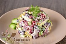 Салат с фасолью рецепт с копченной колбасой