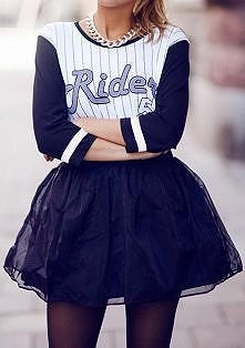 bardzo lubie takie zestawienie spódnic ❤