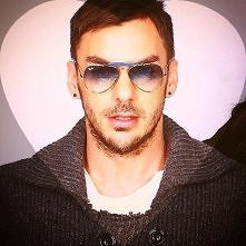 Shannon L. <3