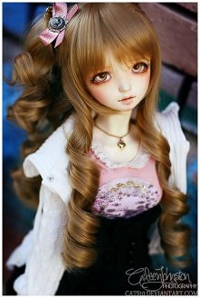 Znów dollfie z loczkami :)