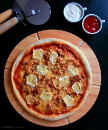 Domowa Pizza z Kurkami i Serem Brie - Przepis - Słodka Strona