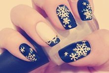 Śnieżne paznokcie <3