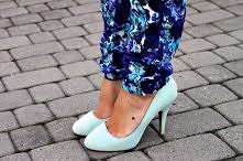 kobaltowa marynarka + haremki + miętowe szpilki :)