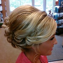 Beautiful Hair Pinned in Curl-Up Style