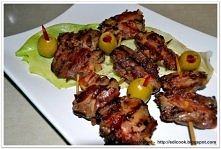 Wątróbki drobiowe w szynce parmeńskiej