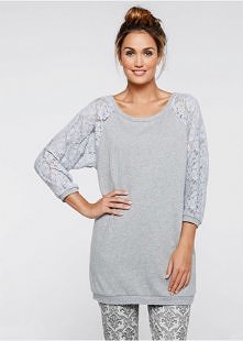 Bluza z koronkowymi rękawami 3/4