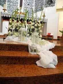 dekoracja kościoła dostępna...