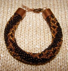 bransoletki z koralików toho