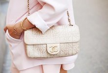 zapraszam na mojego tumblr'a---> lool-xdd.tumblr.com/