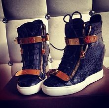 zapraszam na mojego tumblr'a---> lool-xdd.tumblr.com/