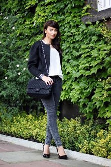 KEEP CALM AND BE CLASSY!