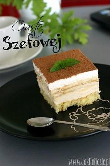 Ciasto szefowej

Ciasto szefowej – pyszne i lekkie niczym chmurka. Pierwszy i ostatni raz to ciasto przygotowałam kilka lat temu nie zapisując nawet receptury. Dzisiejszy przepi...