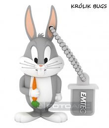 taki tam pendrive <3