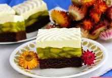 biszkopt :
3 jaja
2,5 kopiastej łyżki mąki pszennej tortowej
0,5 łyżeczki proszku do pieczenia
4 łyżki cukru
1,5 łyżki ciemnego kakao
masa jabłkowa:
1 kg kwaśnych jabłek
1,5 opa...