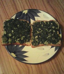 Zielone kanapki z pastą jaj...