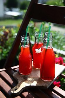 lemoniada truskawkowa