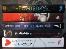 Czytałam tylko "pomiędzy" - polecam. Ktoś czytał resztę? 