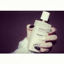 Paznokcie na święta i nie tylko Uwielbiam je mieć <3