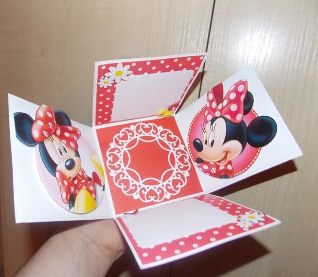minnie mouse exploding box