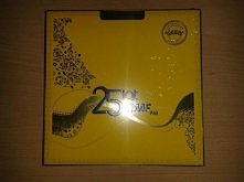 Niespodzianka poniedziałkowego ranka :) bombonierka z oakzji 25-lecia od RMF FM, którą dostałam w drodze do pracy

chcesz info o kampaniach, konkursach? 

więcej na blogu test-i...