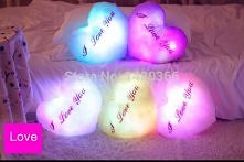 świecące poduszki LED