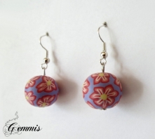 Kolczyki fimo z elementem kwiatowym.
Szukajcie Gemmis na fb (dokładny link w komentarzu)