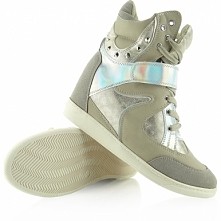 fajne burt na koturnie