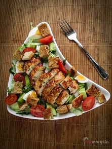 sałatka z kurczakiem w miod...