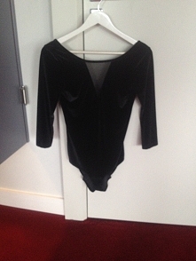 sprzedam body, założone raz do sesji zdjęciowej, h&m, rozm. S-M, 35zl, Warszawa. więcej info na: nelakusnieruk96@gmail.com