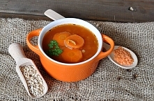 Zupa z cerwona soczewicą i kaszą pęczak