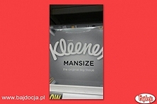 Myślisz, że dziewczyny dałyby radę korzystać z takich chusteczek? Nie ma mowy!