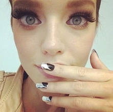 10 super trików z mascarą, których nie znasz!!!
Rzęsy będą piękne, długie, gęste i podkręcone♥