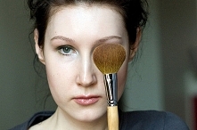 Modelowanie twarzy, czyli jak być idealną.... klik na zdjęcie