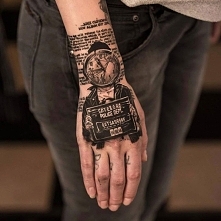 tatuaż na ręce